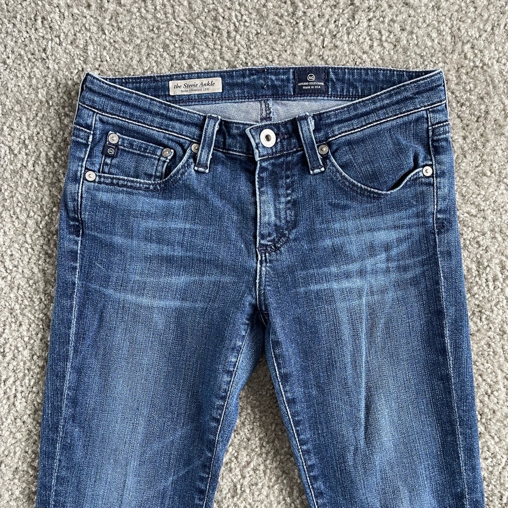 Women's Blue Jeans